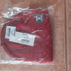 Technine Burgundy Beanie